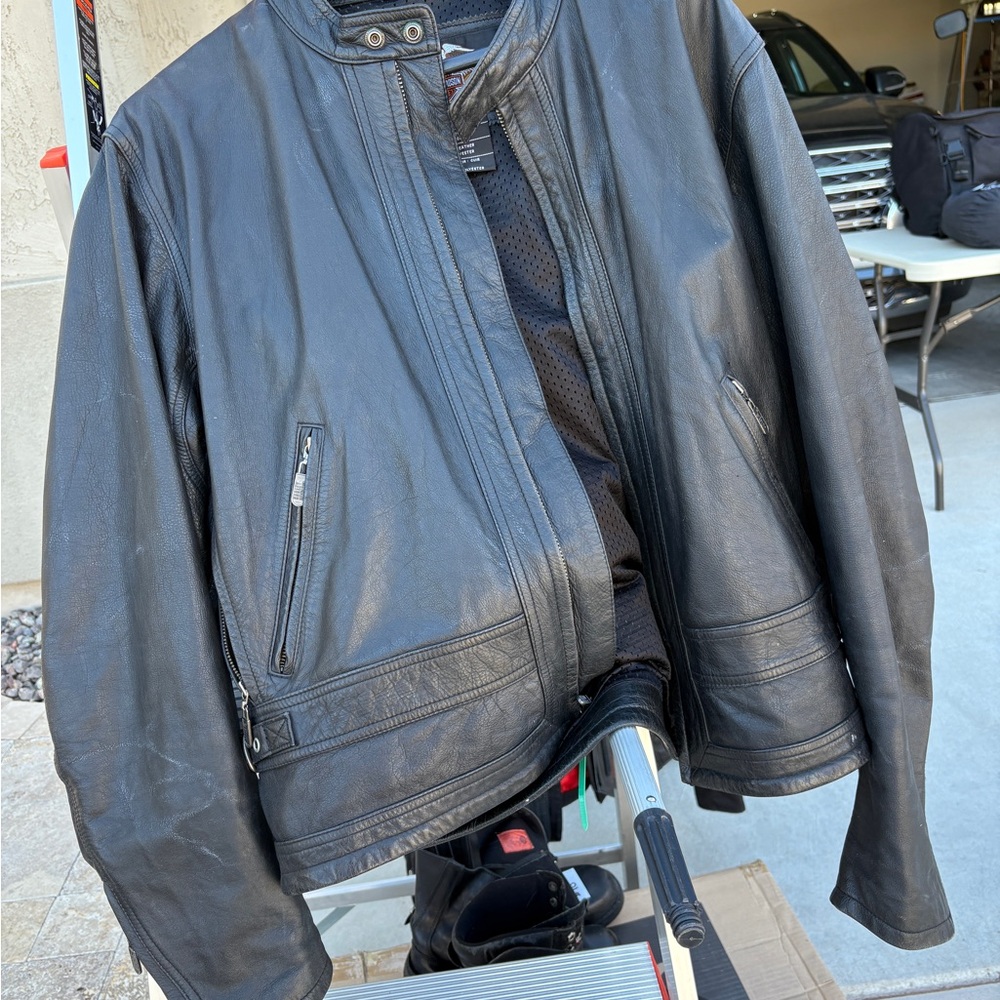 Men's Black Leather Harley-Davidson Jacket